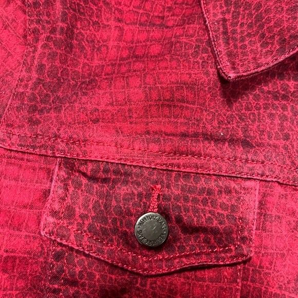 Vintage NY and Co Red Denim Snakeskin Jacket - Picture 5 of 6